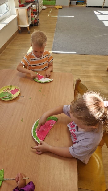 8e3baf1d-906e-402b-88da-106a92263d8b.jpeg
