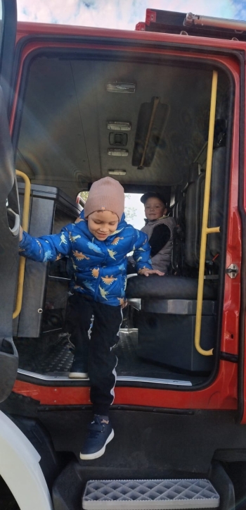 3fdbc1e9-aef6-4910-9c57-840ec3866beb.jpeg