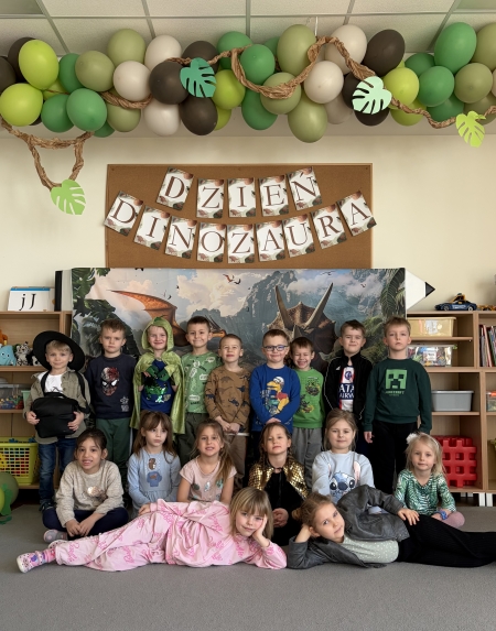 Króliczki - Dzień Dinozaura 